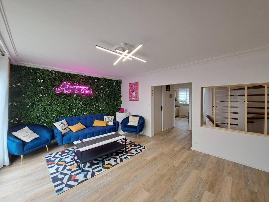 Apartamento Camden - Exterieur Et Parking Reims Exterior foto